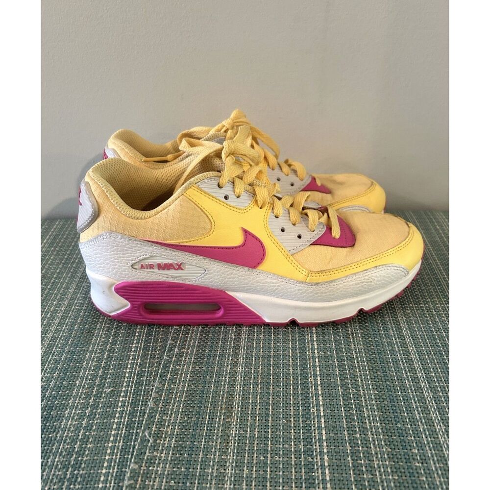 Nike Air Max 90 SE Sneakers - Size 8.5
